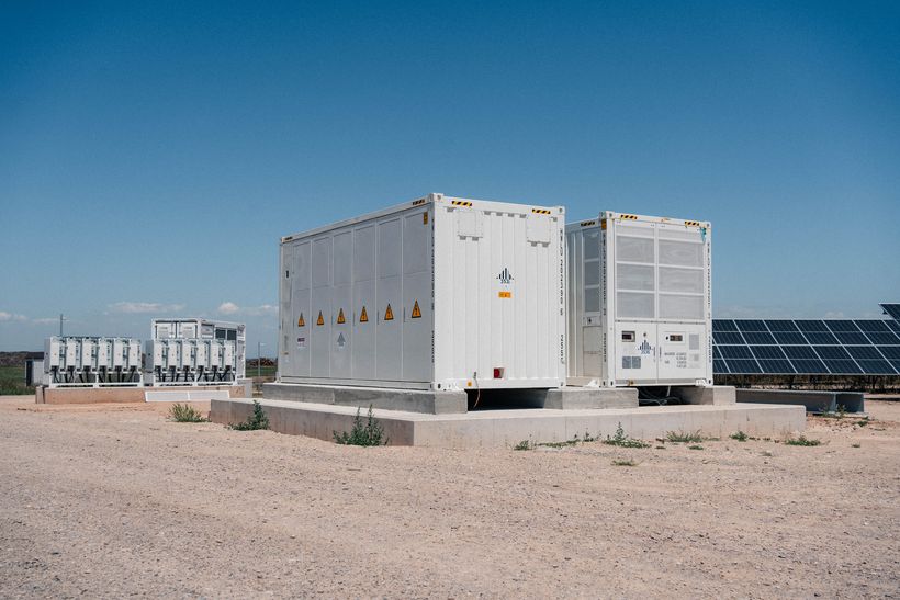 Sistema de bateries de 9 MWh a Miralcamp