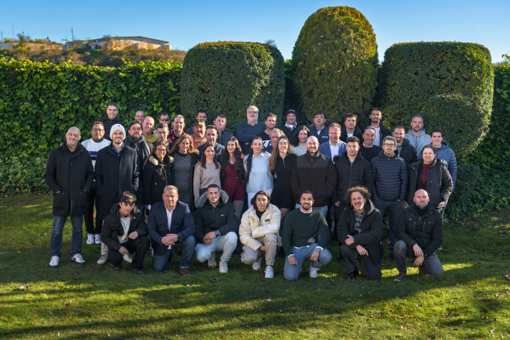 Foto secció grup Qui som